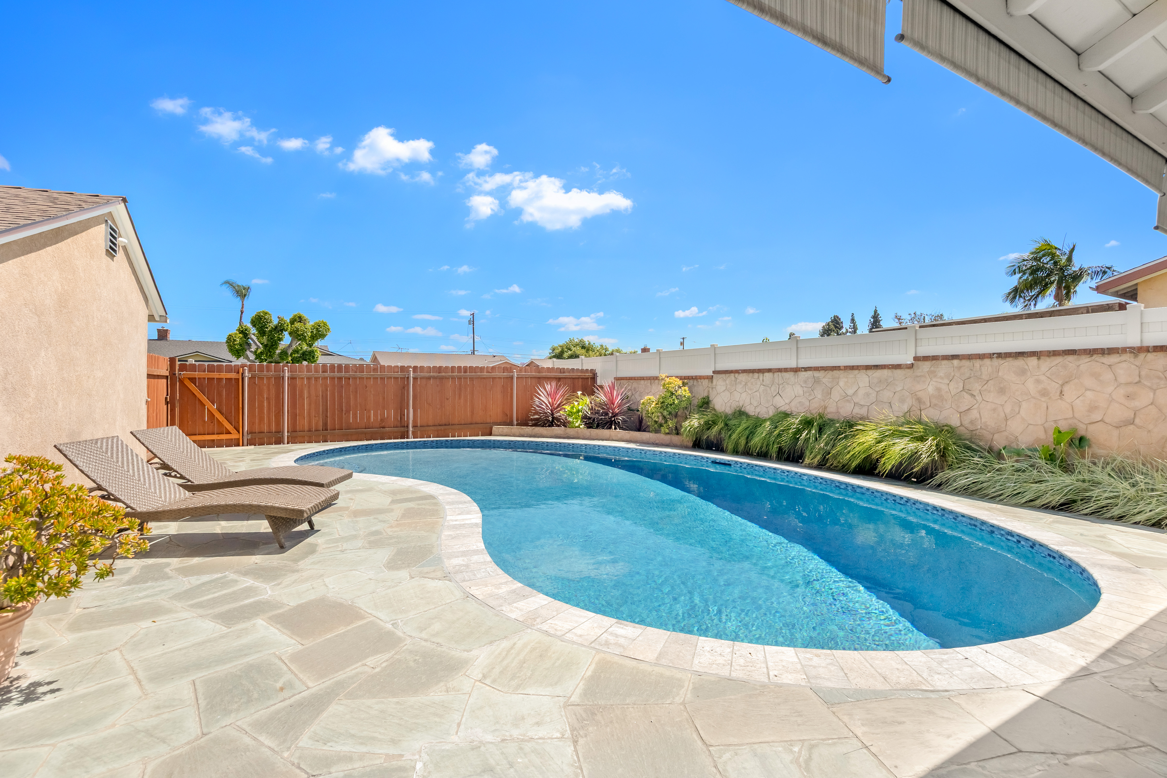  9388 Bigby Street, Downey, CA 90241 - 物件實景