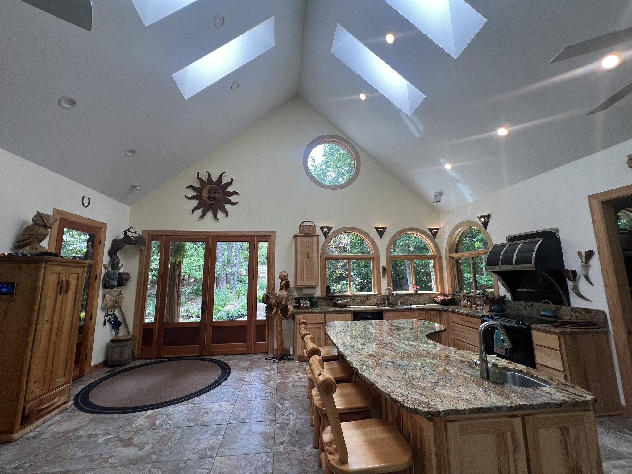 Mena, Arkansas, 71953, United States, 3 Bedrooms Bedrooms, ,3 BathroomsBathrooms,Residential,For Sale,1979119