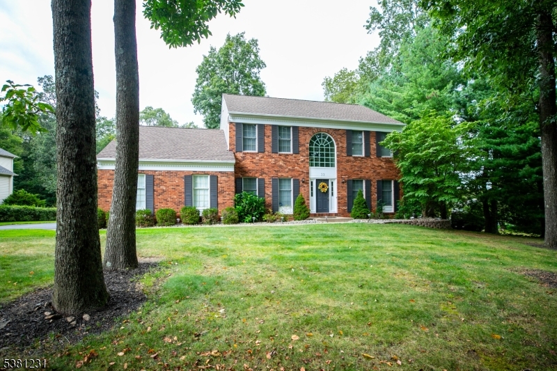 Mount Olive Twp., New Jersey, 07836-4410, United States, 4 Bedrooms Bedrooms, ,3 BathroomsBathrooms,Residential,For Sale,1944608