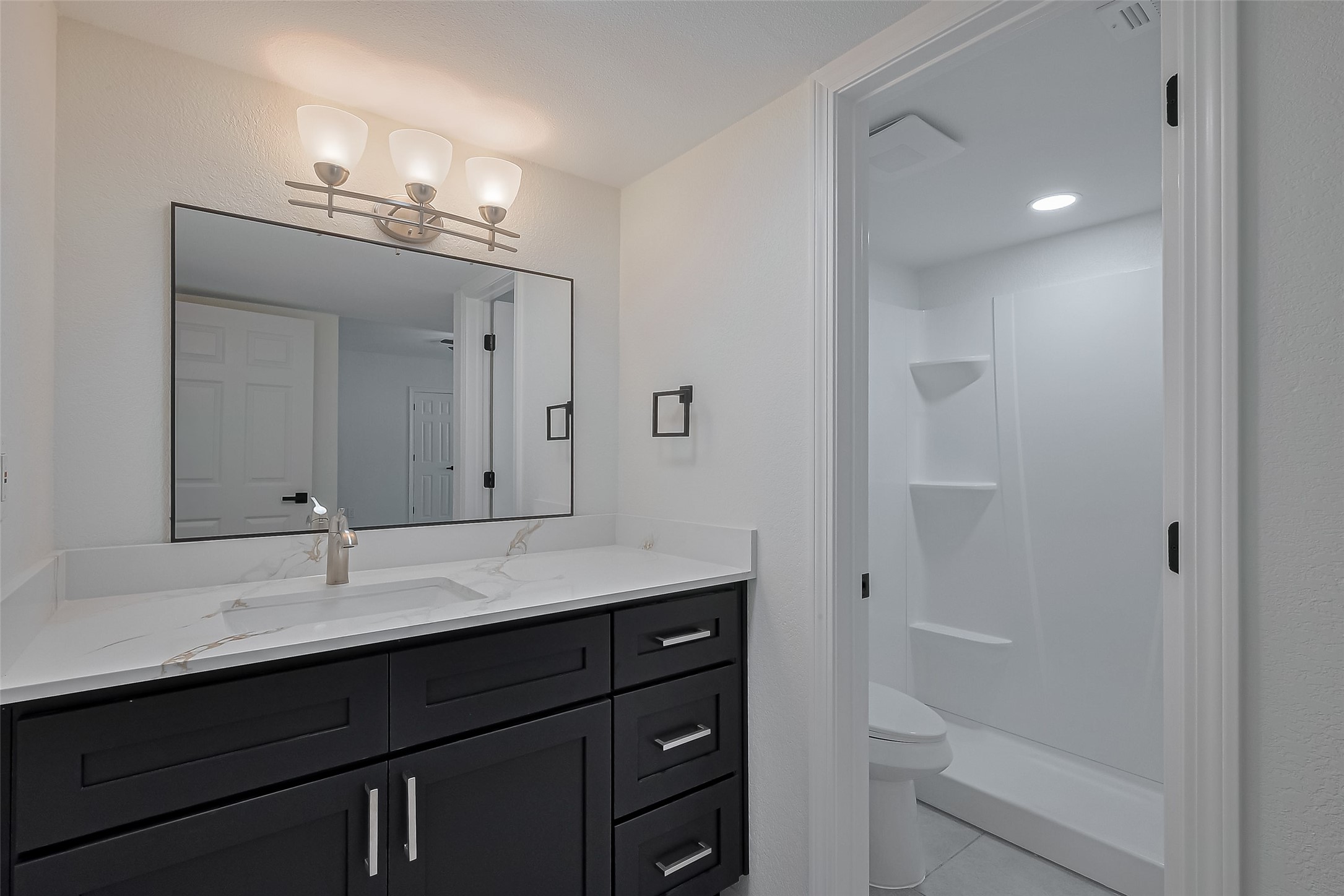 Houston, Texas, 77057, United States, 8 Bedrooms Bedrooms, ,5 BathroomsBathrooms,Residential,For Sale,1942017