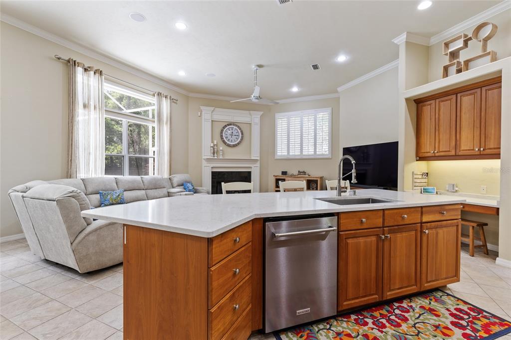 Gainesville, Florida, 32608, United States, 5 Bedrooms Bedrooms, ,4 BathroomsBathrooms,Residential,For Sale,1895414