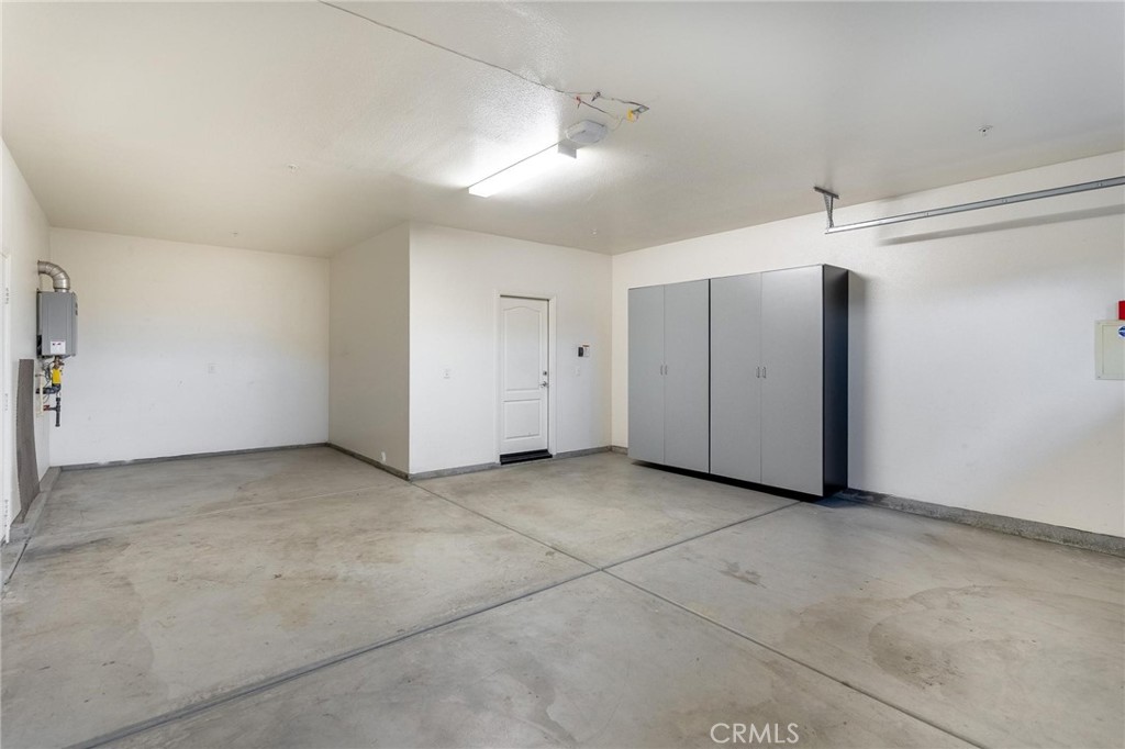 Murrieta, California, 92563, United States, 4 Bedrooms Bedrooms, ,3 BathroomsBathrooms,Residential,For Sale,1893533