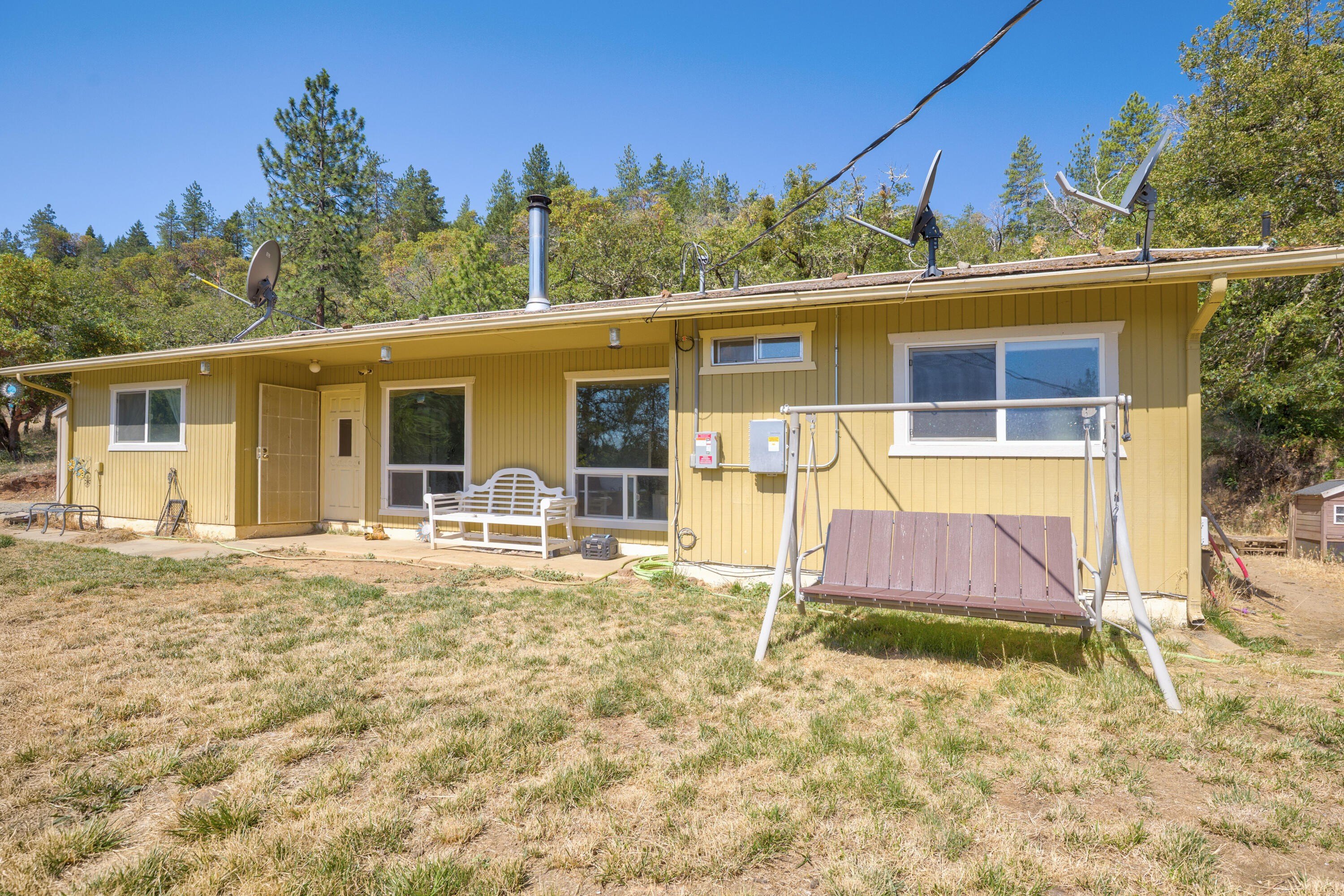 Williams, Oregon, 97544, United States, 3 Bedrooms Bedrooms, ,2 BathroomsBathrooms,Residential,For Sale,1983882