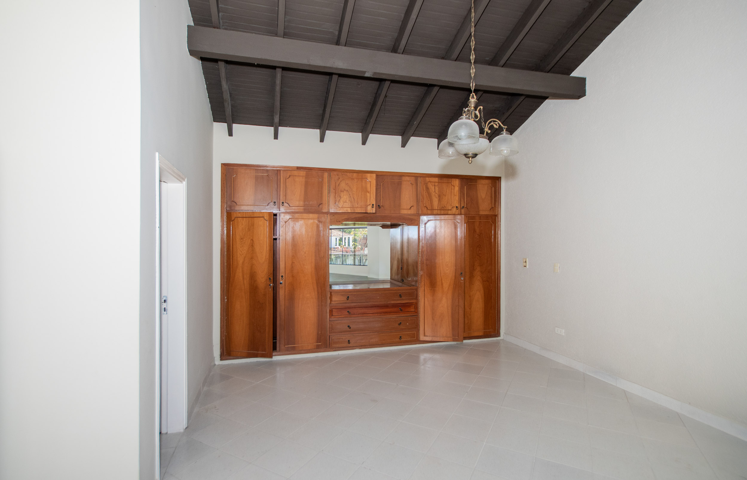  Exclusive Riverfront Residence in Ita Enramada - 物件實景