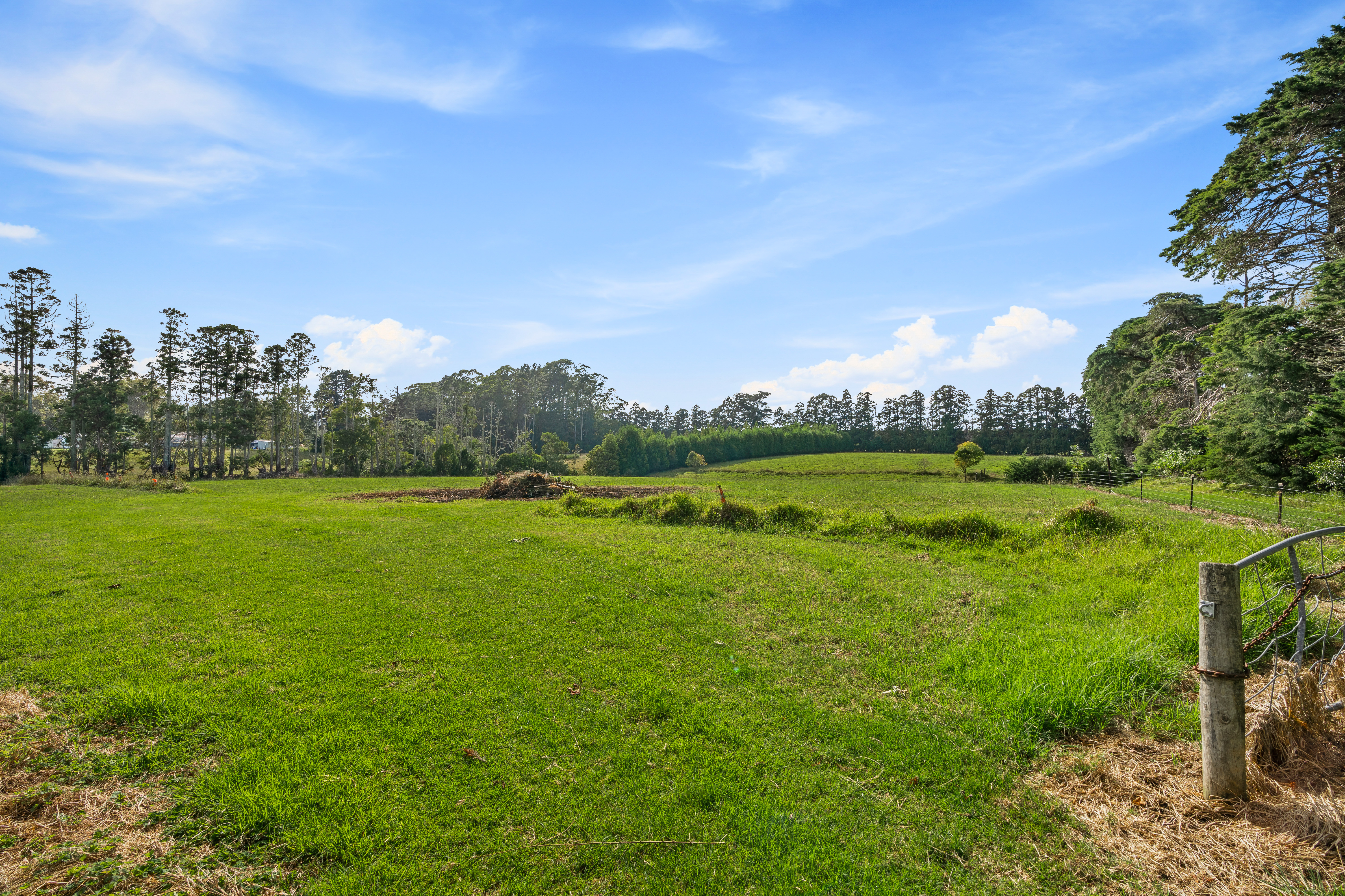  230 Riverhead Road - 物件實景