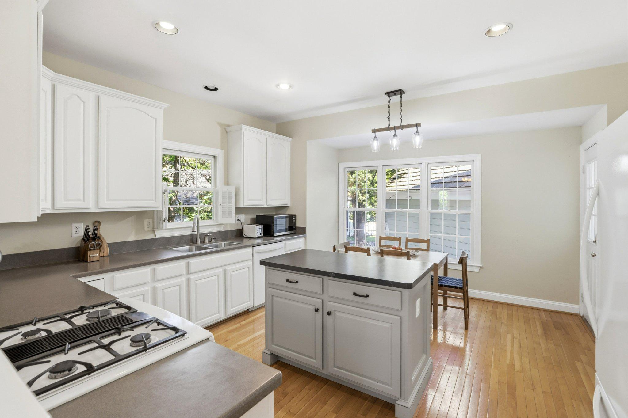  119 Thurgood Street, Gaithersburg, MD, 20878 - 物件實景