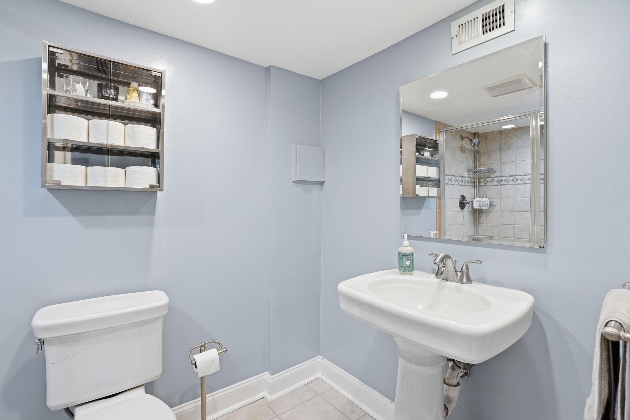  2947 S Dinwiddie Street, Arlington, VA, 22206 - 物件實景