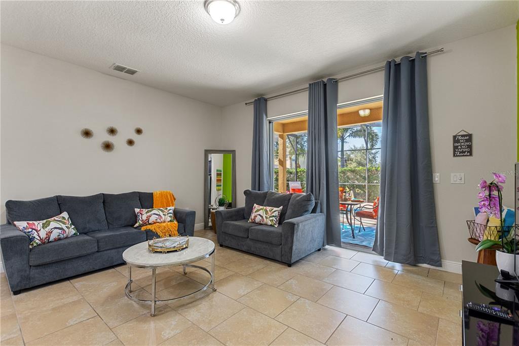 Davenport, Florida, 33837, United States, 5 Bedrooms Bedrooms, ,5 BathroomsBathrooms,Residential,For Sale,1999556