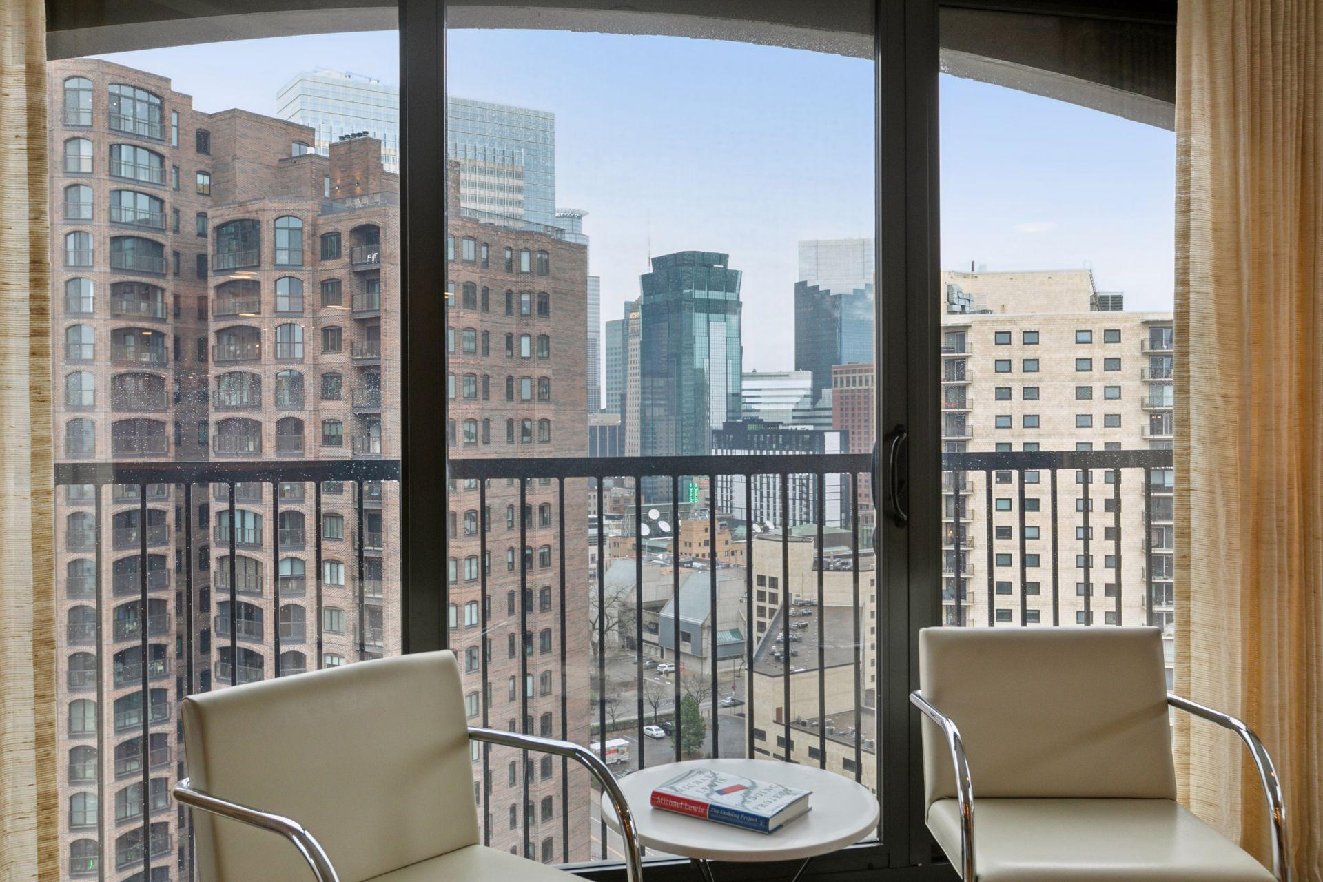 Minneapolis, Minnesota, 55403, United States, 2 Bedrooms Bedrooms, ,1 BathroomBathrooms,Residential,For Sale,1794027