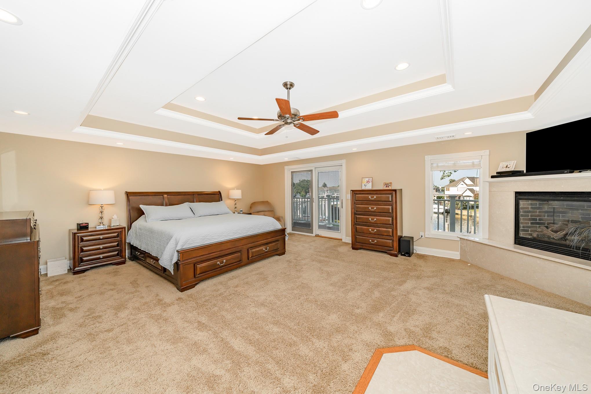 West Islip, New York, 11795, United States, 5 Bedrooms Bedrooms, ,5 BathroomsBathrooms,Residential,For Sale,1943882