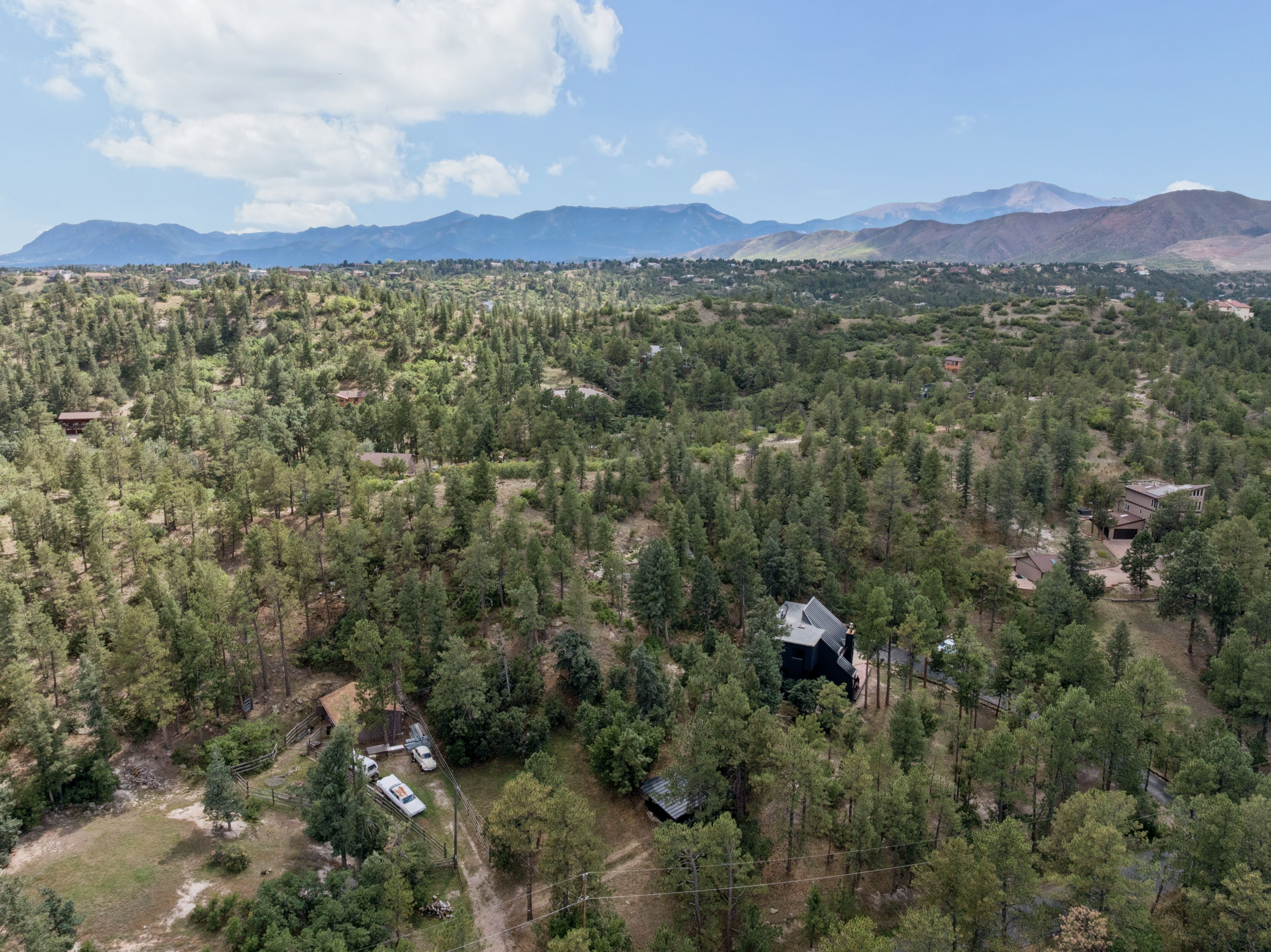  Private Wooded Retreat - 物件實景