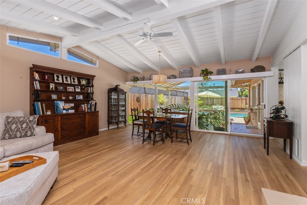Costa Mesa, California, 92627, United States, 4 Bedrooms Bedrooms, ,3 BathroomsBathrooms,Residential,For Sale,1926286