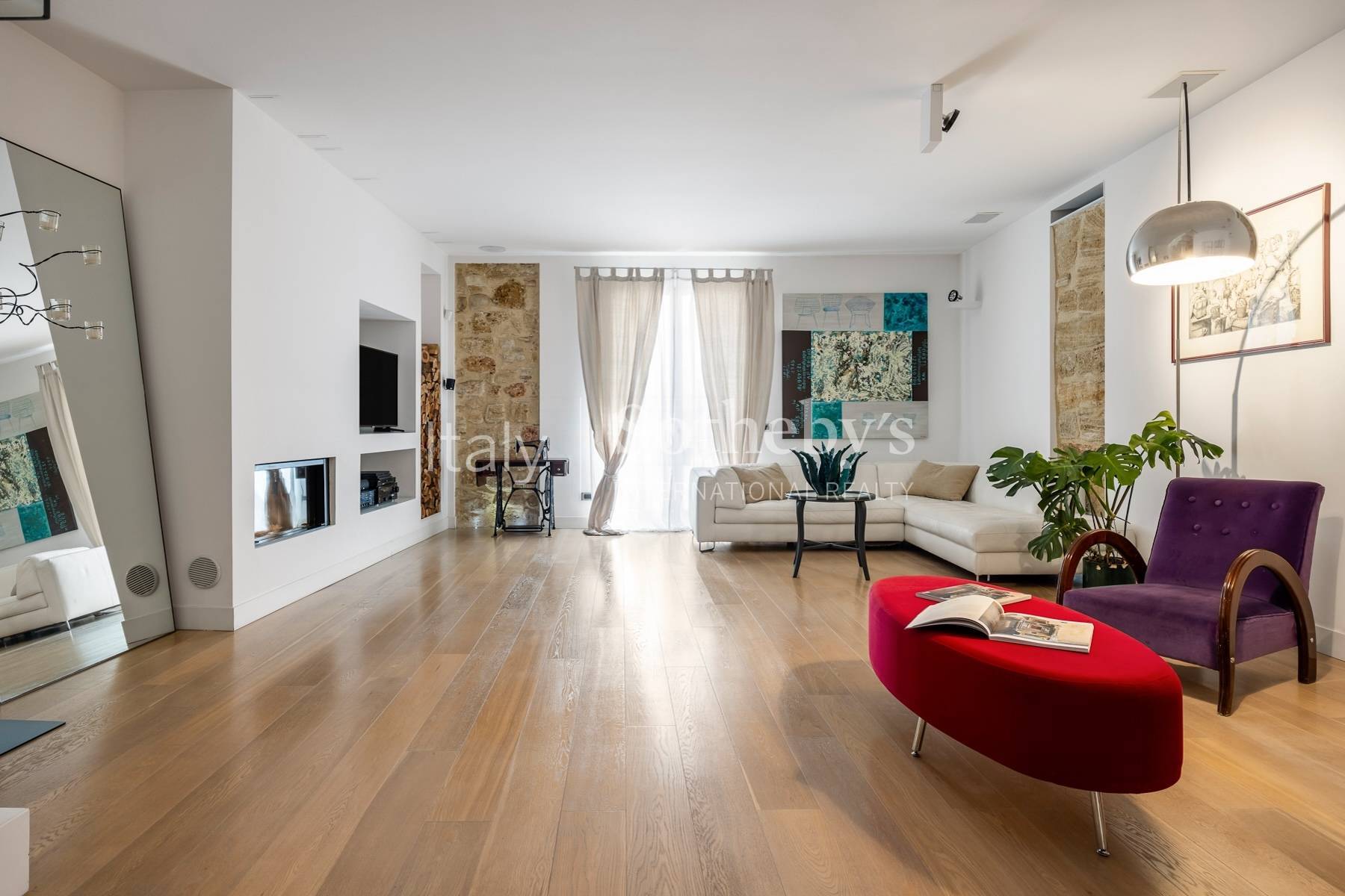  Penthouse with Terrace in the Heart of Palermo