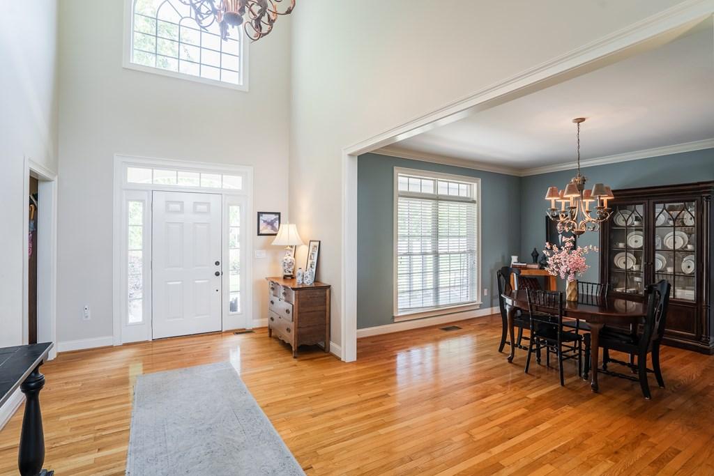 CHATSWORTH, Georgia, 30705, United States, 5 Bedrooms Bedrooms, ,6 BathroomsBathrooms,Residential,For Sale,1846610