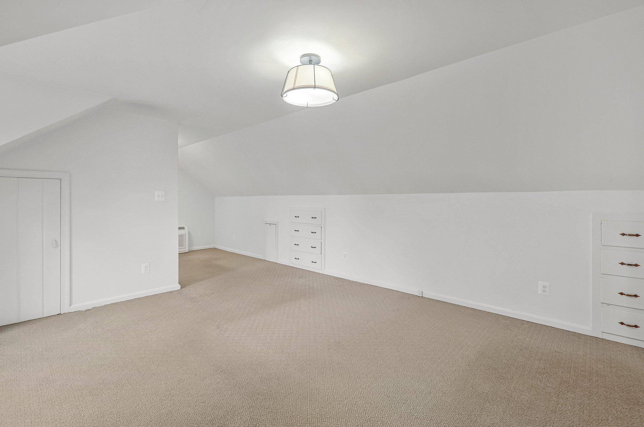  3521 8th Street S, Arlington, VA, 22204 - 物件實景