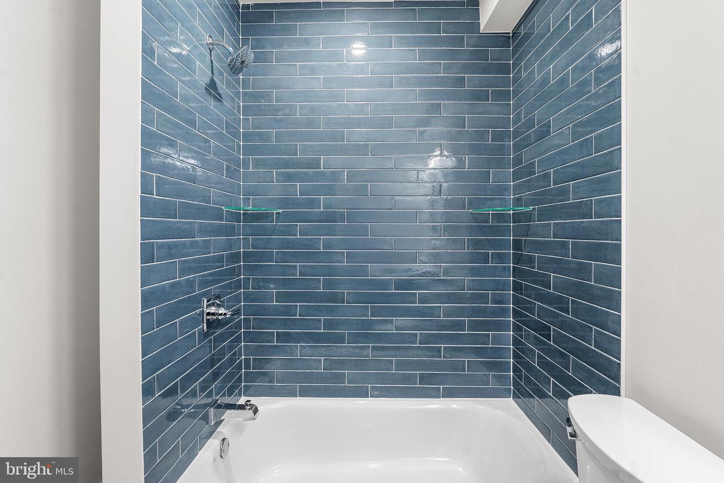 Philadelphia, Pennsylvania, 19125, United States, 3 Bedrooms Bedrooms, ,3 BathroomsBathrooms,Residential,For Sale,1954864
