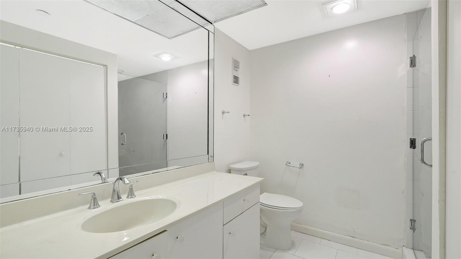 Aventura, Florida, 33180, United States, 3 Bedrooms Bedrooms, ,3 BathroomsBathrooms,Residential,For Sale,1696831