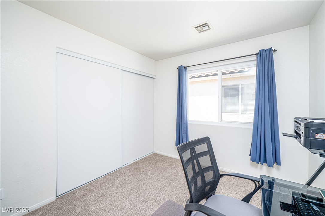 Las Vegas, Nevada, 89129, United States, 4 Bedrooms Bedrooms, ,3 BathroomsBathrooms,Residential,For Sale,1958001