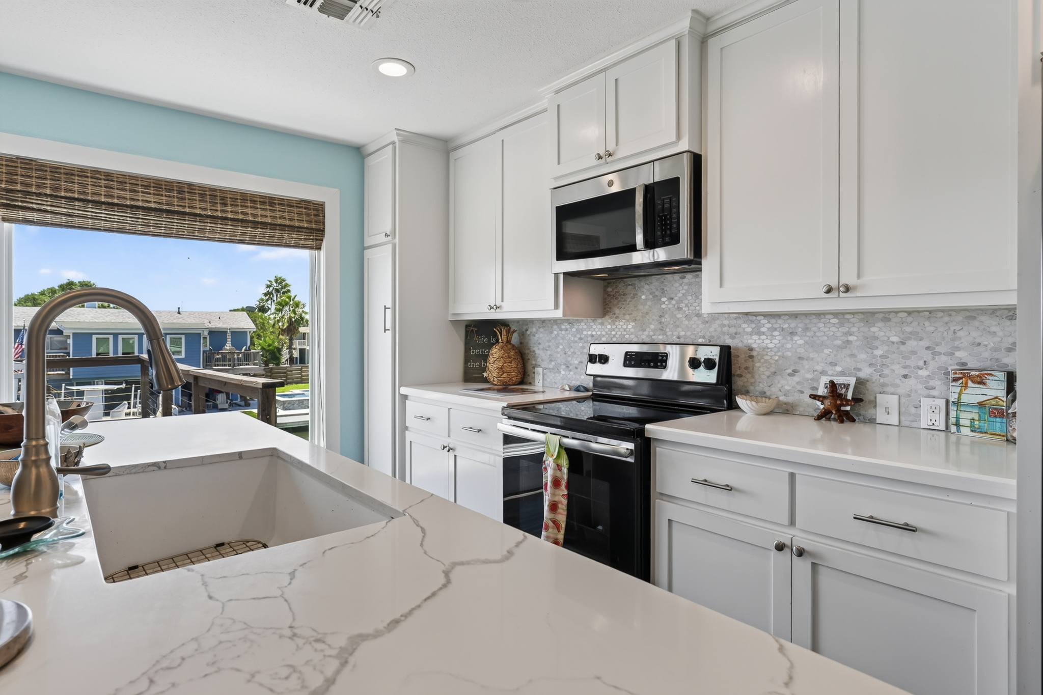  Waterfront Living at its Best in Key Allegro - 物件實景