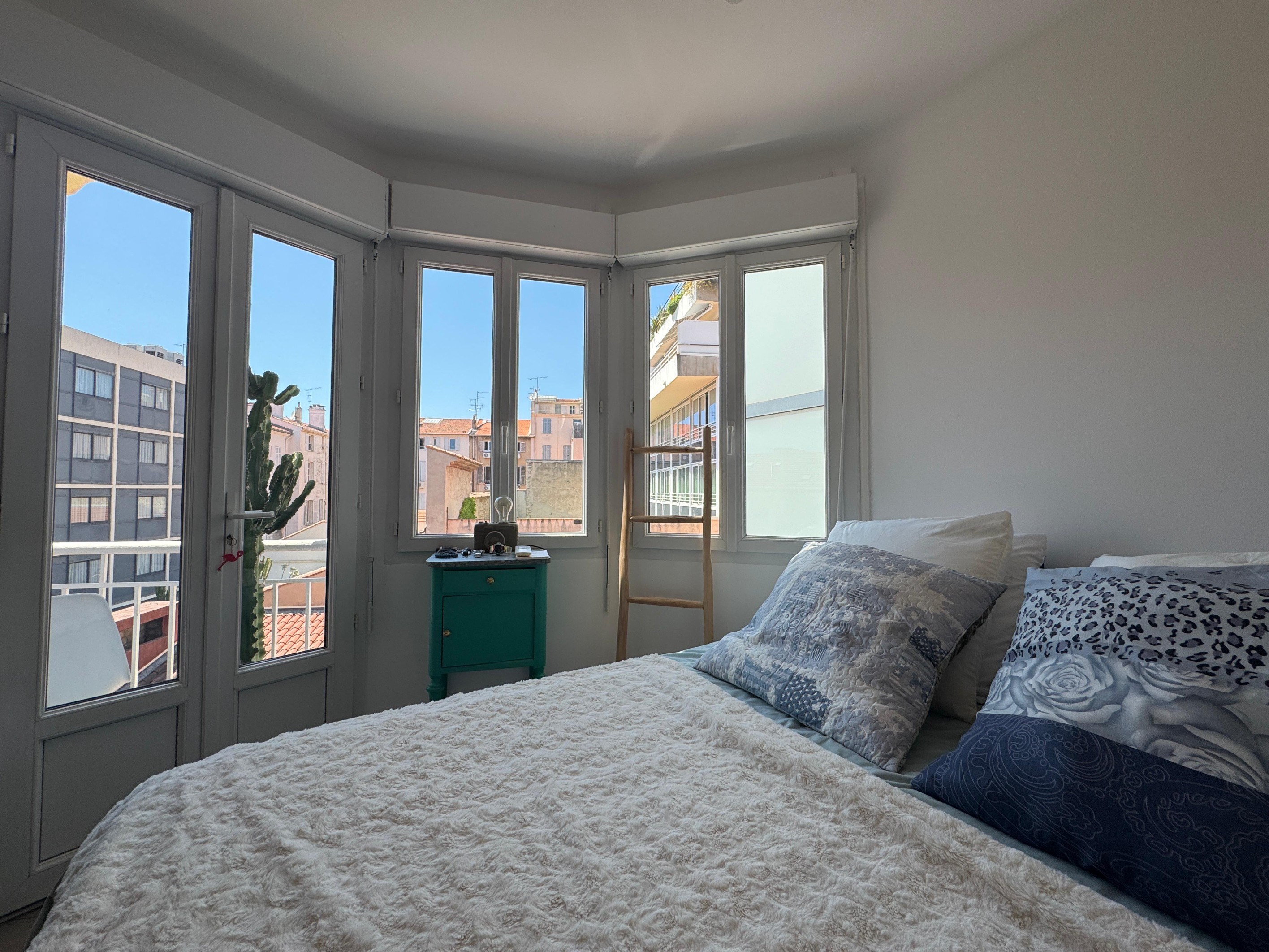  Bright 65 m² apartment with terrace for sale in Cannes, close to the seafront - 物件實景
