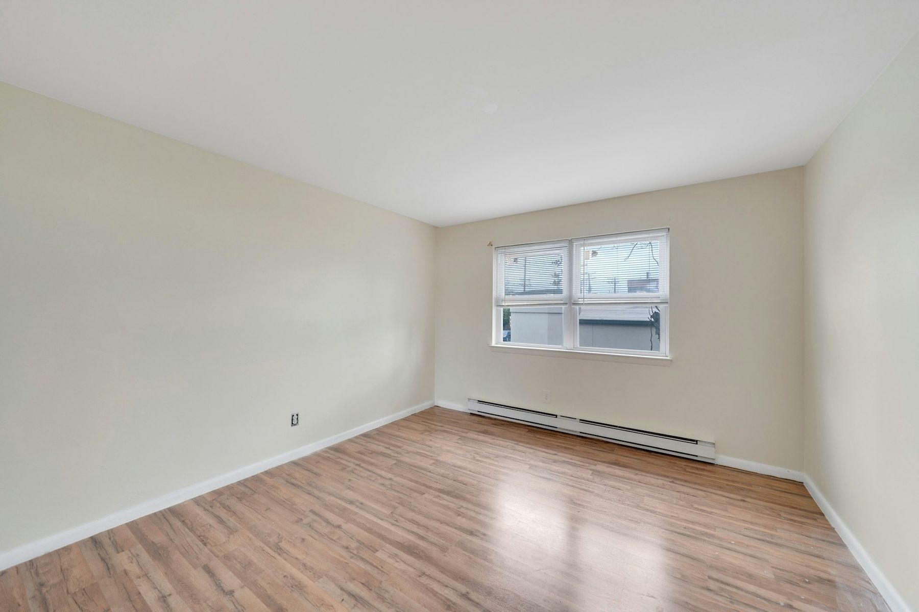  205 Bergen Turnpike, Ridgefield Park, NJ, 07660 - 物件實景