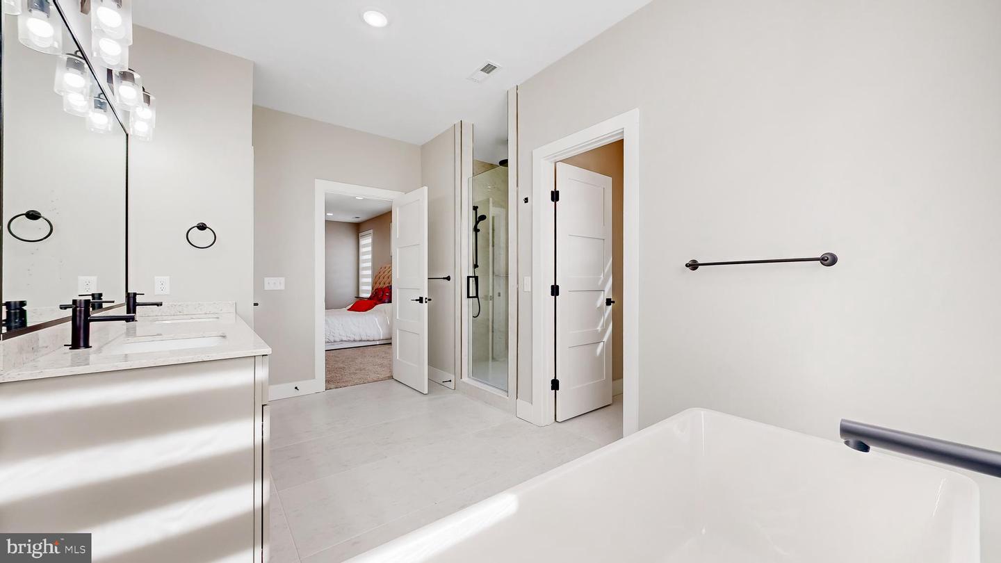 LEWES, Delaware, 19958, United States, 5 Bedrooms Bedrooms, ,7 BathroomsBathrooms,Residential,For Sale,1989878