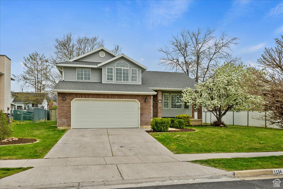 Layton, Utah, 84041, United States, 5 Bedrooms Bedrooms, ,3 BathroomsBathrooms,Residential,For Sale,1837115