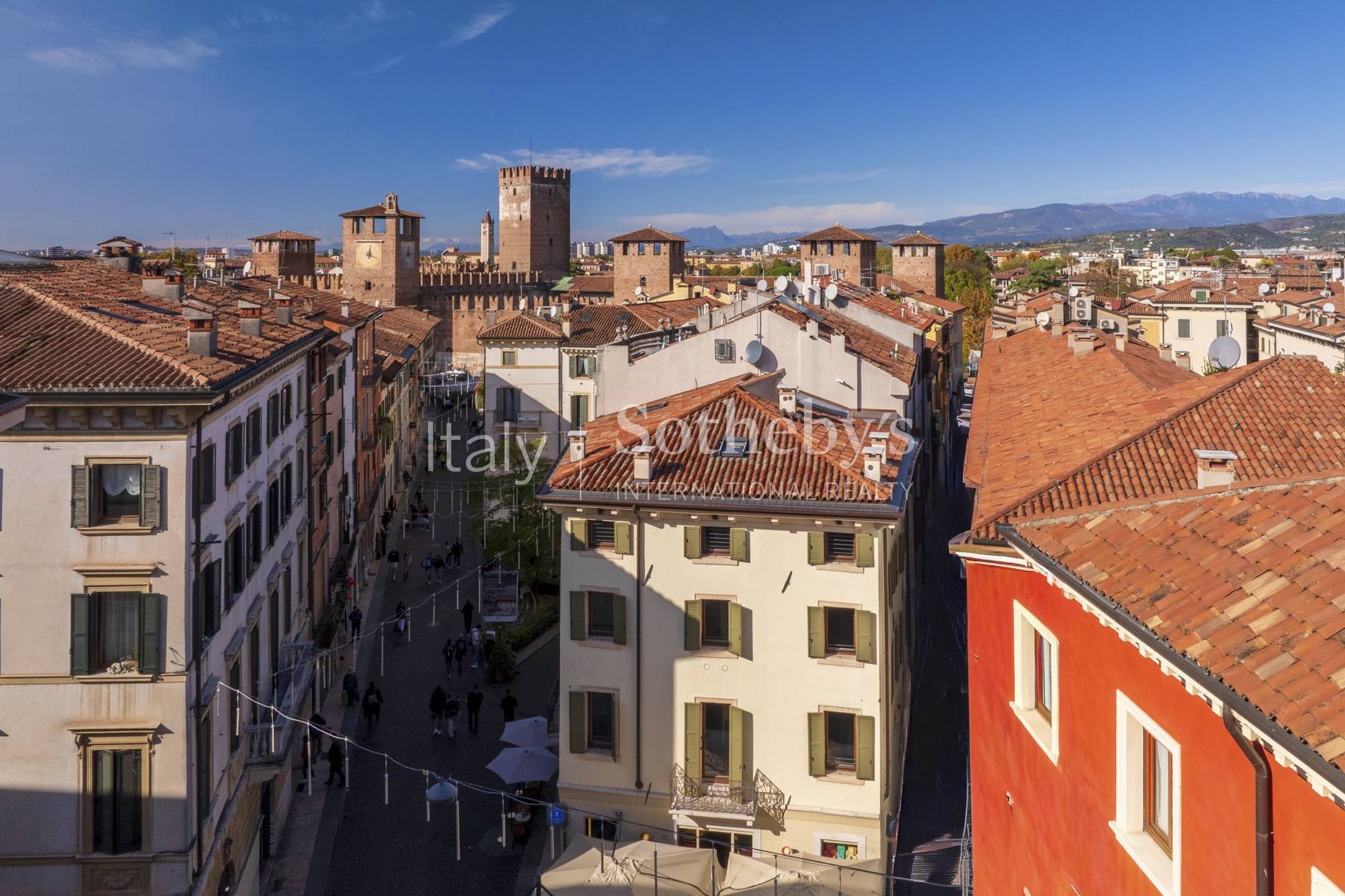  Recently renovated pied-à-terre in the centre of Verona - 物件實景