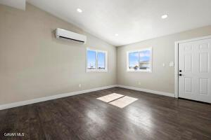 Lancaster, California, 93534, United States, 4 Bedrooms Bedrooms, ,2 BathroomsBathrooms,Residential,For Sale,1941611