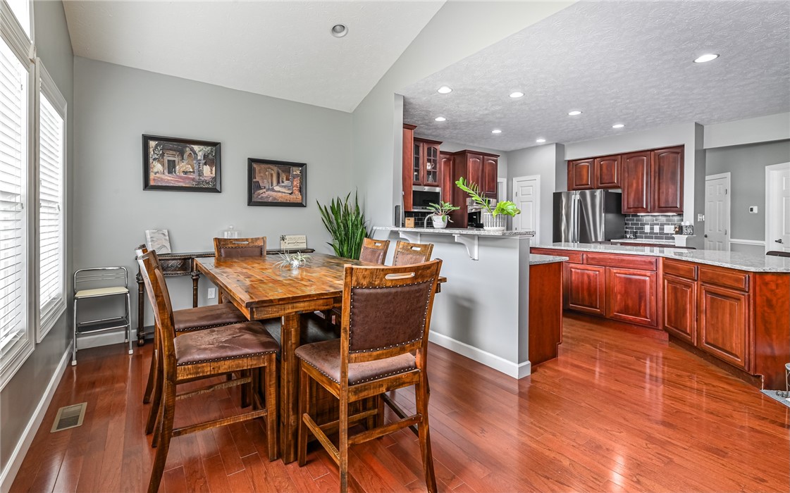 Adams Twp, Pennsylvania, 16046, United States, 4 Bedrooms Bedrooms, ,4 BathroomsBathrooms,Residential,For Sale,1827880