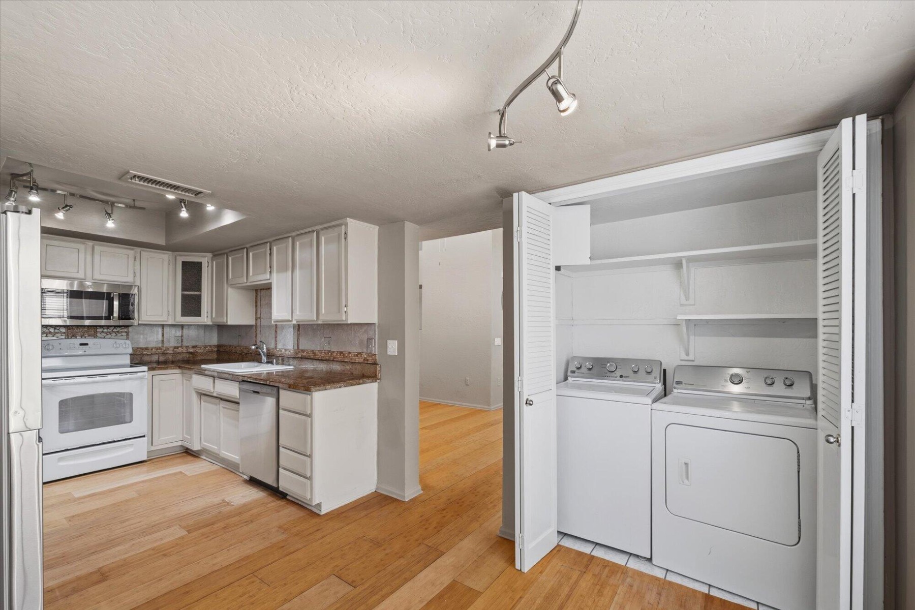  7800 E Lincoln Drive  Scottsdale, AZ - 物件實景