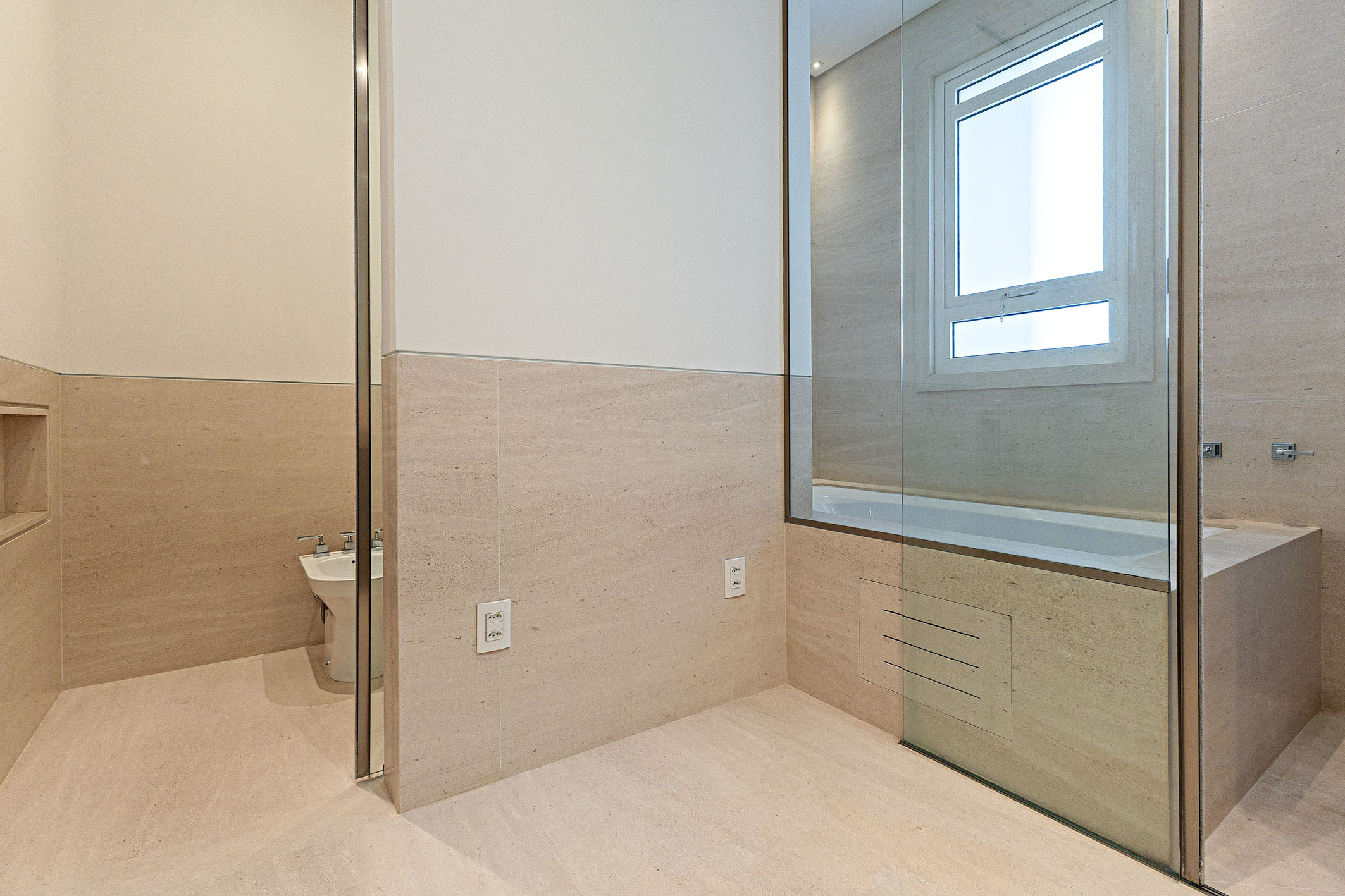  High-floor residence with four suites at Seridó condominium - 物件實景