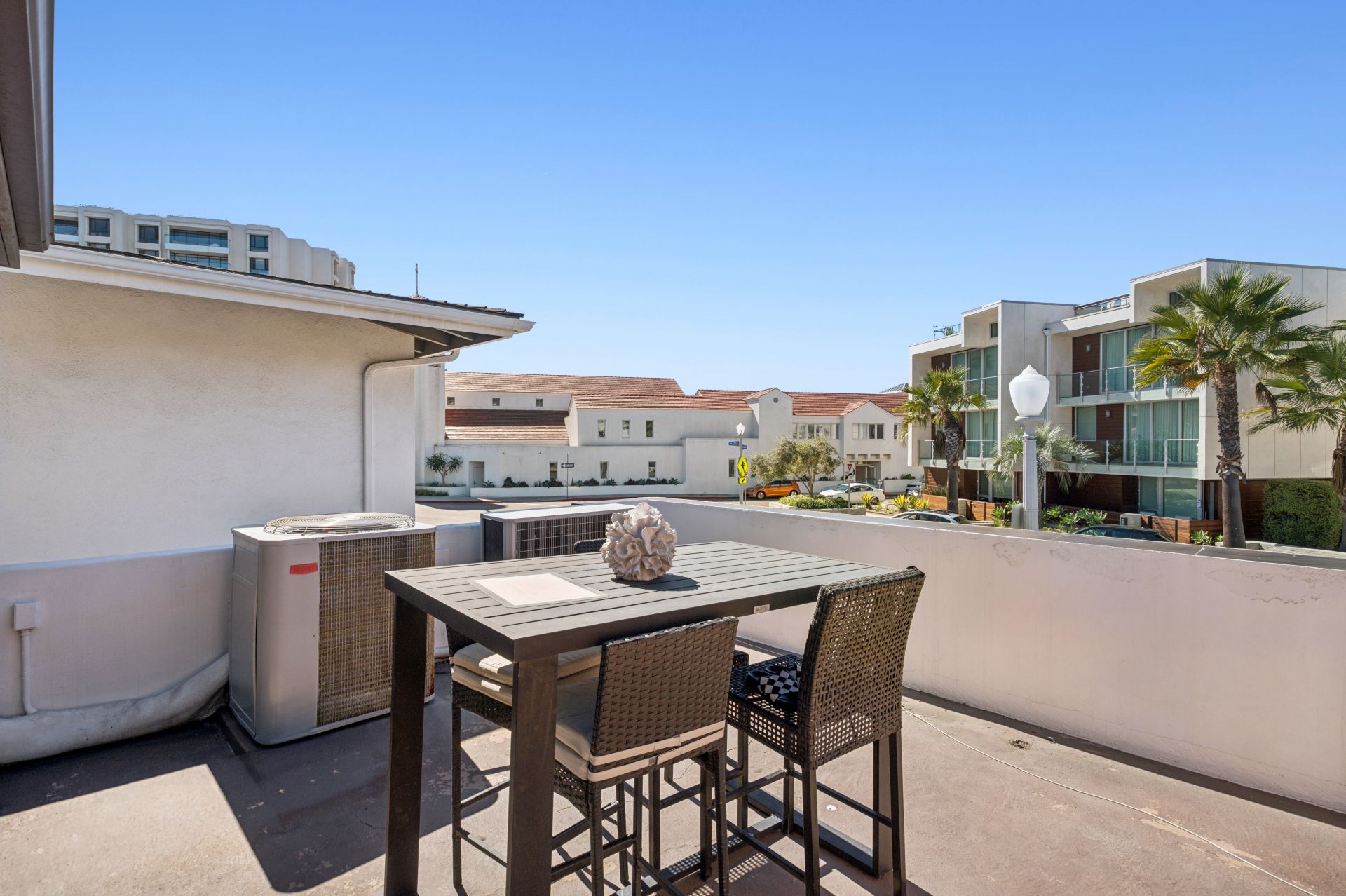  3322 and 3324 Via Lido, Newport Beach, CA 92663 - 物件實景