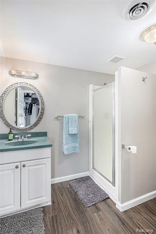 Wixom, Michigan, 48393, United States, 5 Bedrooms Bedrooms, ,4 BathroomsBathrooms,Residential,For Sale,1930783