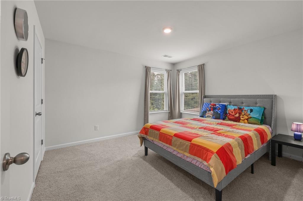 Davidson, North Carolina, 28036, United States, 4 Bedrooms Bedrooms, ,4 BathroomsBathrooms,Residential,For Sale,1909489
