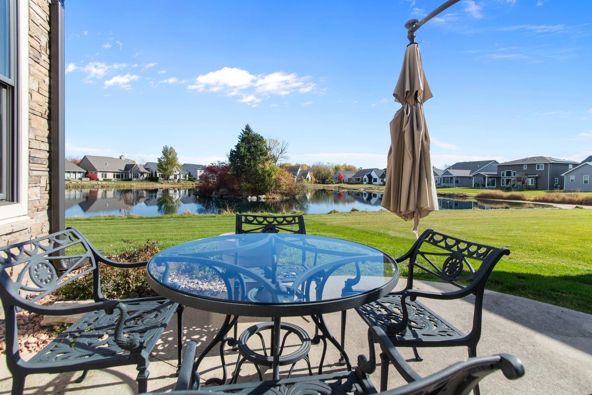 APPLETON, Wisconsin, 54913, United States, 3 Bedrooms Bedrooms, ,3 BathroomsBathrooms,Residential,For Sale,1987734