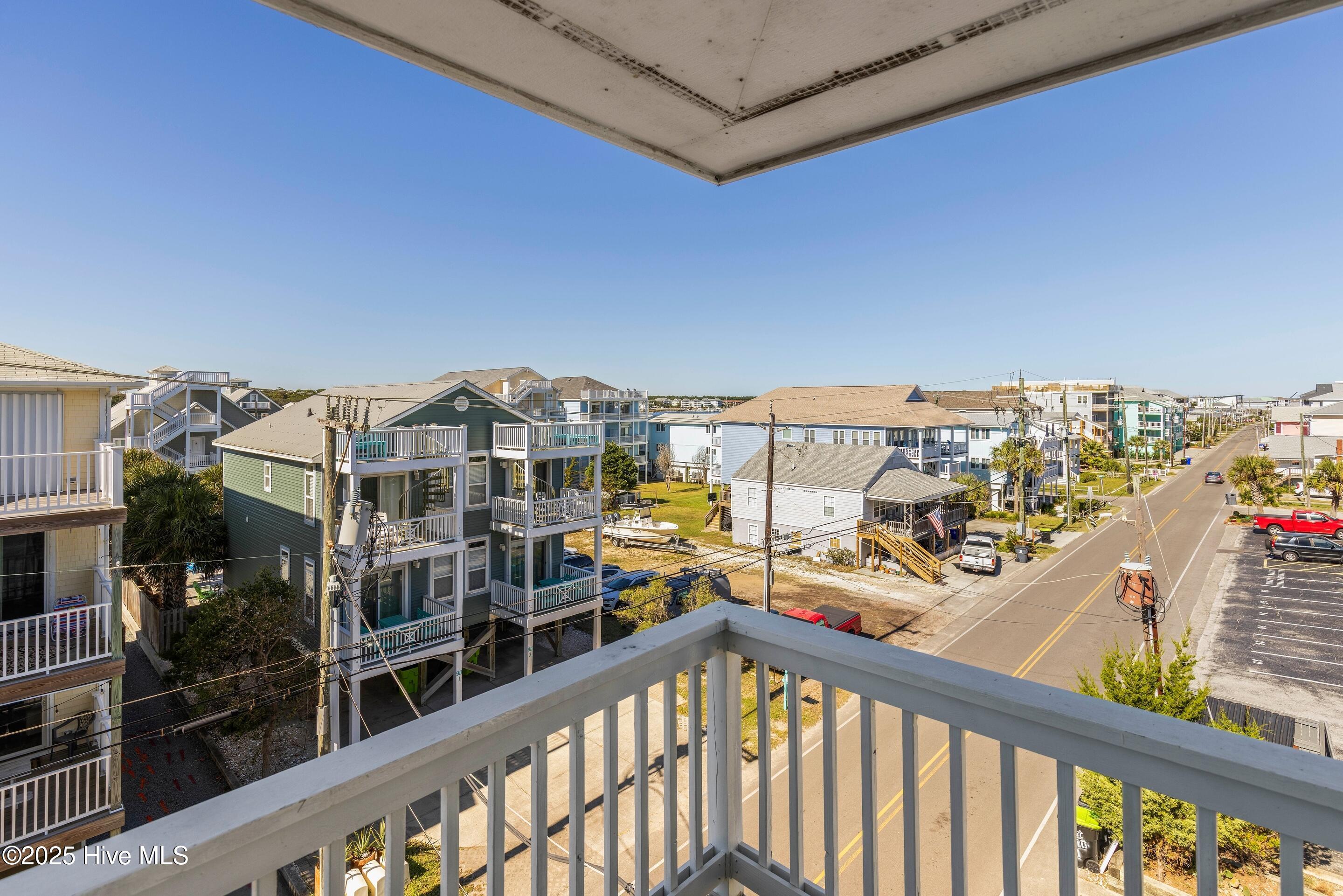 Carolina Beach, North Carolina, 28428, United States, 4 Bedrooms Bedrooms, ,3 BathroomsBathrooms,Residential,For Sale,1991115