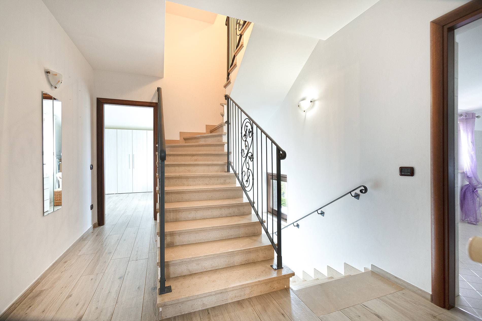 Viterbo, Viterbo, 01100, IT, 6 Bedrooms Bedrooms, ,4 BathroomsBathrooms,Residential,For Sale,1829158