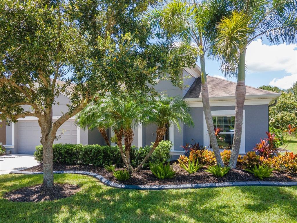 Bradenton, Florida, 34212, United States, 4 Bedrooms Bedrooms, ,4 BathroomsBathrooms,Residential,For Sale,1908693
