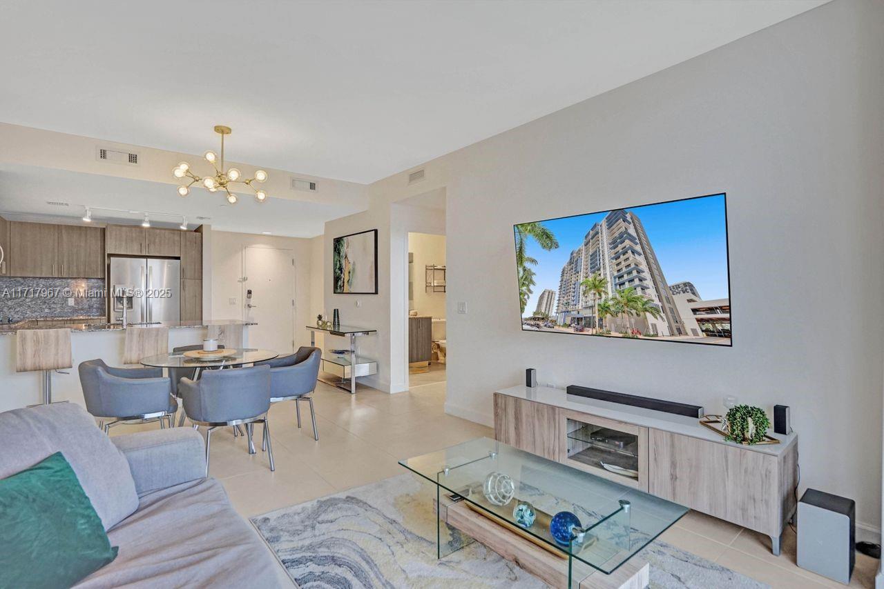 5350 NW 84th Ave Unit 901, Doral, Florida, 33166, United States, 3 Bedrooms Bedrooms, ,3 BathroomsBathrooms,Residential,For Sale,5350 NW 84th Ave Unit 901,1679043