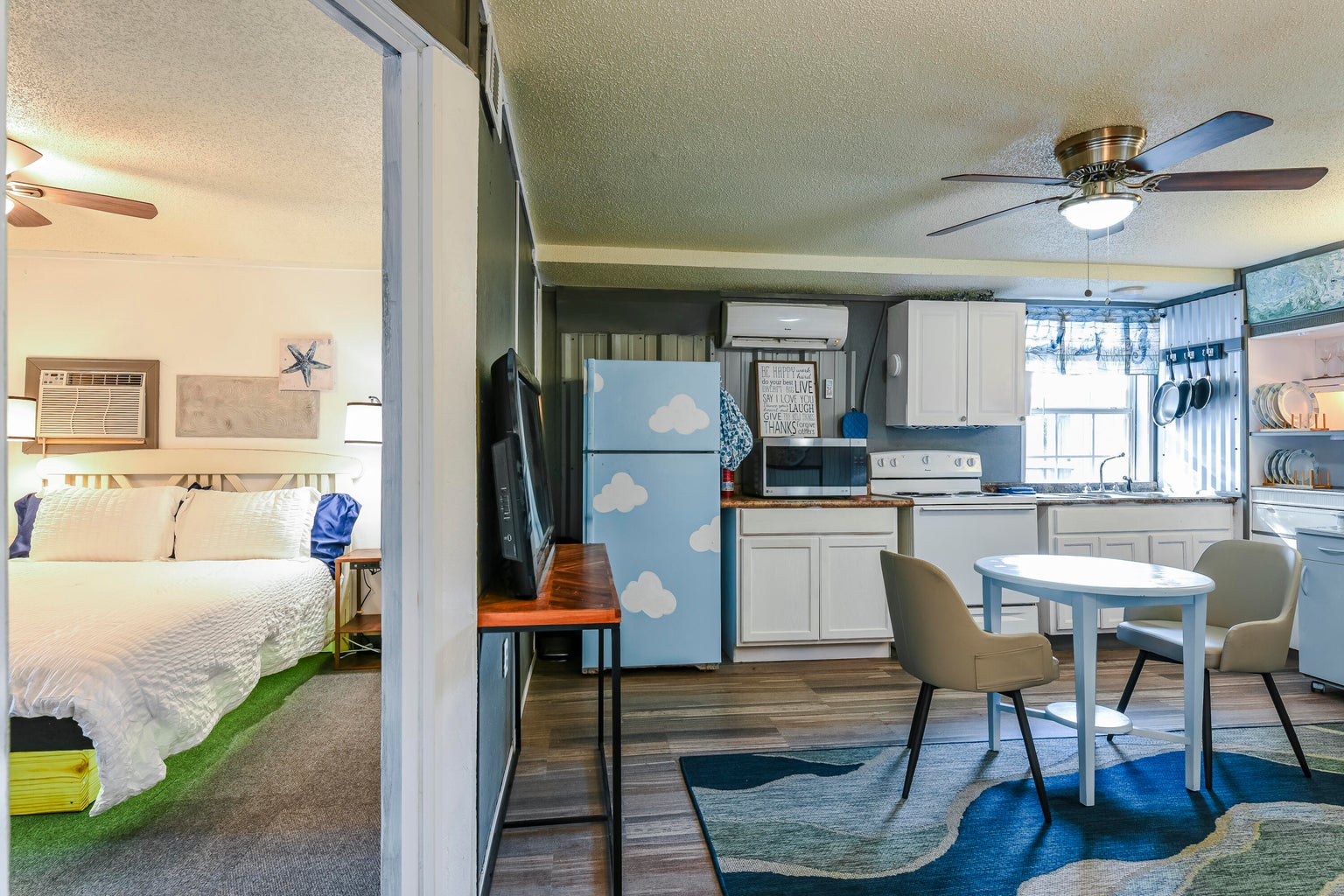 Fort Walton Beach, Florida, 32548, United States, 6 Bedrooms Bedrooms, ,5 BathroomsBathrooms,Residential,For Sale,1942905