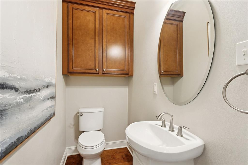 Madisonville, Louisiana, 70447, United States, 4 Bedrooms Bedrooms, ,4 BathroomsBathrooms,Residential,For Sale,1947964