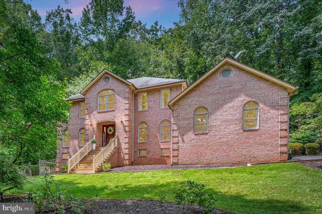 Stafford, Virginia, 22554, United States, 5 Bedrooms Bedrooms, ,4 BathroomsBathrooms,Residential,For Sale,1938309