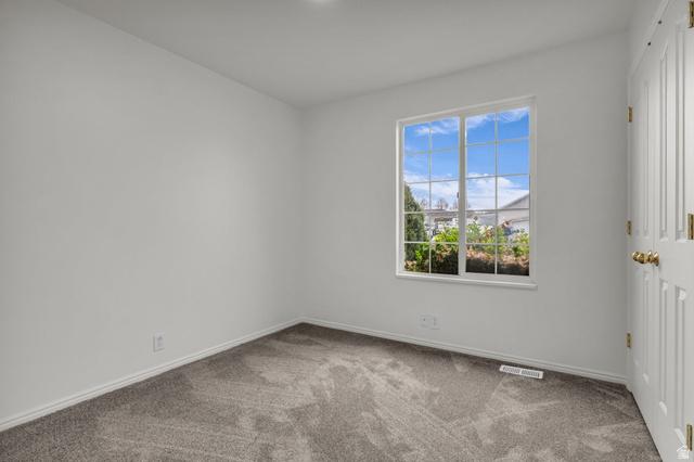 West Jordan, Utah, 84081, United States, 4 Bedrooms Bedrooms, ,3 BathroomsBathrooms,Residential,For Sale,2008795