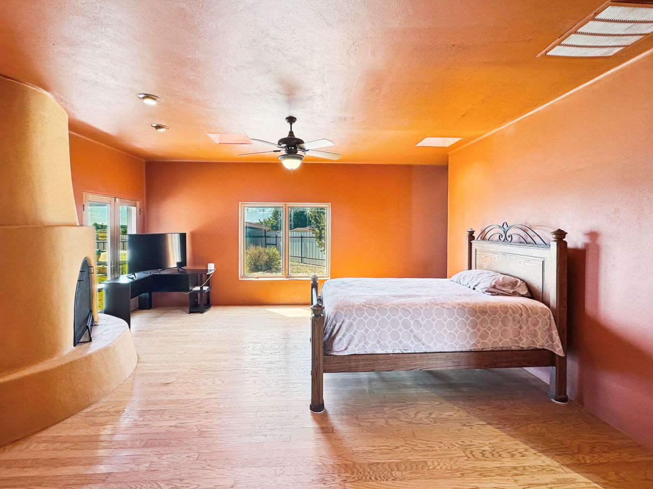 Carlsbad, New Mexico, 88220, United States, 4 Bedrooms Bedrooms, ,3 BathroomsBathrooms,Residential,For Sale,1973725