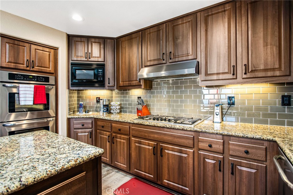 Spring Valley, California, 91978, United States, 4 Bedrooms Bedrooms, ,3 BathroomsBathrooms,Residential,For Sale,1943889