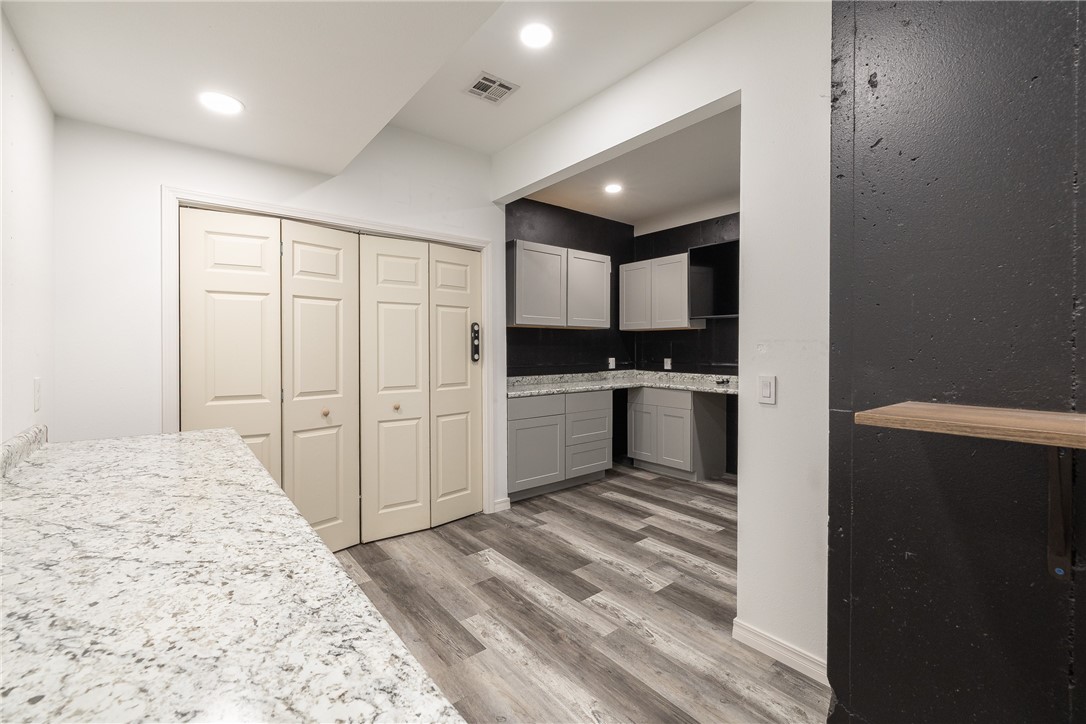 Bella Vista, Arkansas, 72715, United States, 3 Bedrooms Bedrooms, ,4 BathroomsBathrooms,Residential,For Sale,1971297