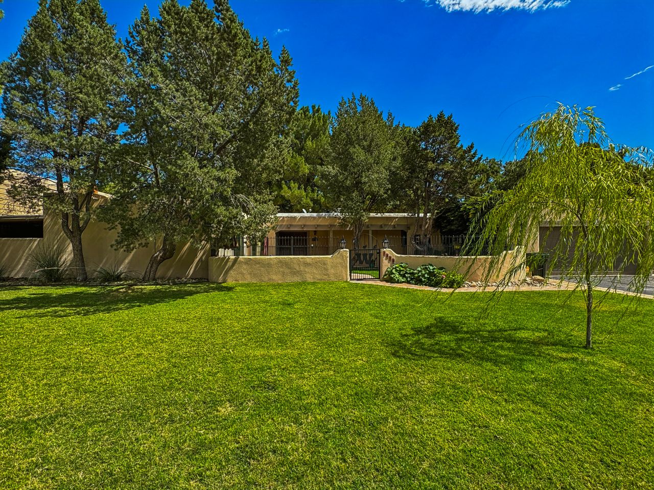 Carlsbad, New Mexico, 88220, United States, 4 Bedrooms Bedrooms, ,4 BathroomsBathrooms,Residential,For Sale,2010434