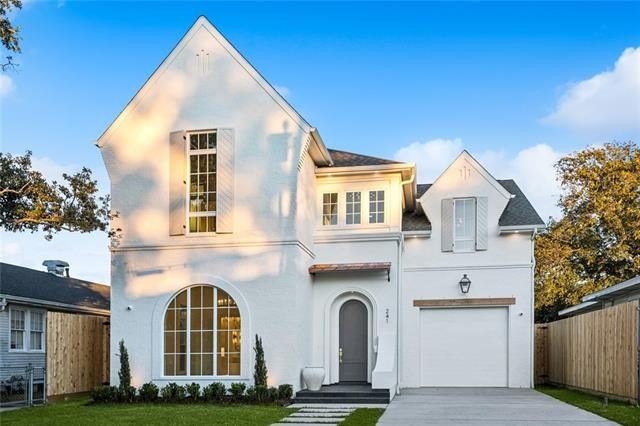 Metairie, Louisiana, 70005, United States, 5 Bedrooms Bedrooms, ,4 BathroomsBathrooms,Residential,For Sale,1990394