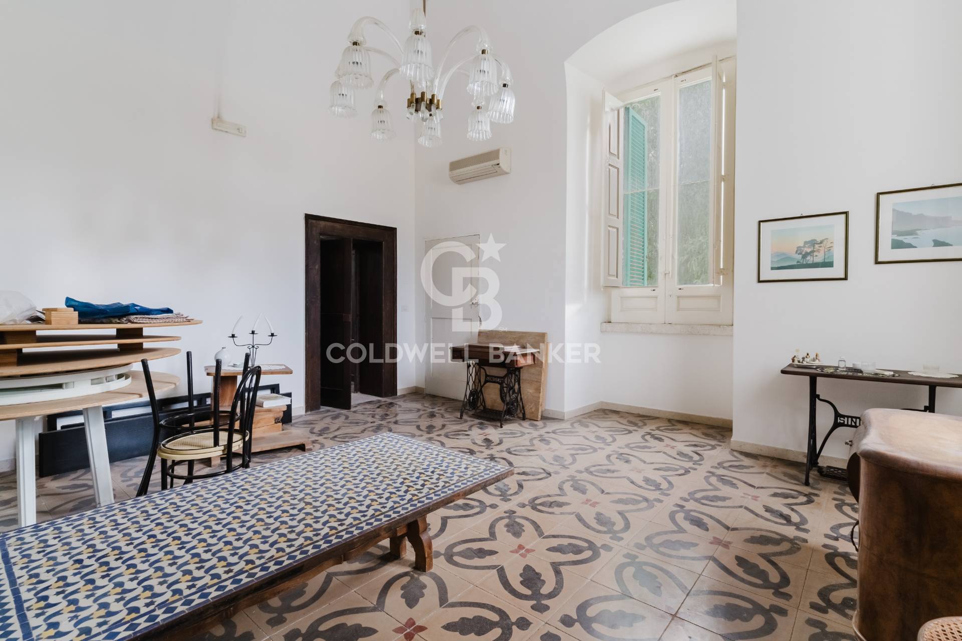 Via Bari, Valenzano, Bari, 70010, IT, 4 Bedrooms Bedrooms, ,4 BathroomsBathrooms,Residential,For Sale,Via Bari,1675139